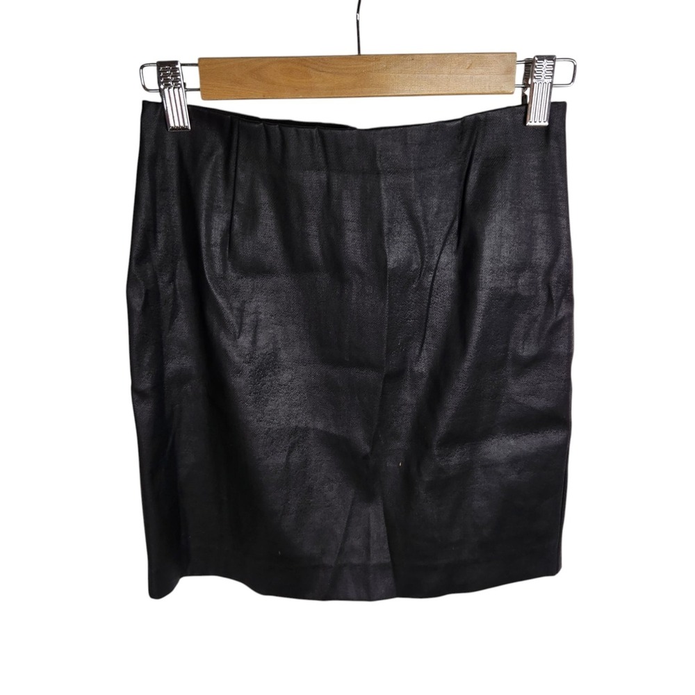 Aritzia Talula Coated Mini Skirt Women's‎ Size Small Black